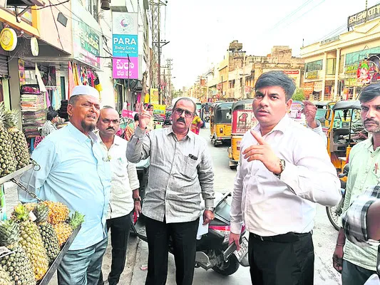 మొండి బకాయిదారులపై చర్యలు