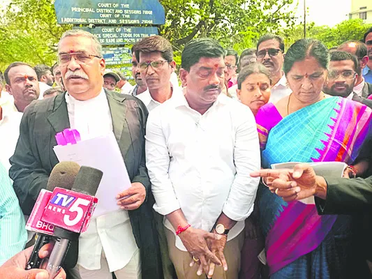 తప్పుడు కేసులపై హెచ్‌ఆర్‌సీకి వెళ్తాం