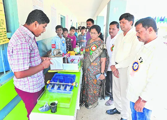 వైజ్ఞానిక ప్రదర్శనలతో మేలు 