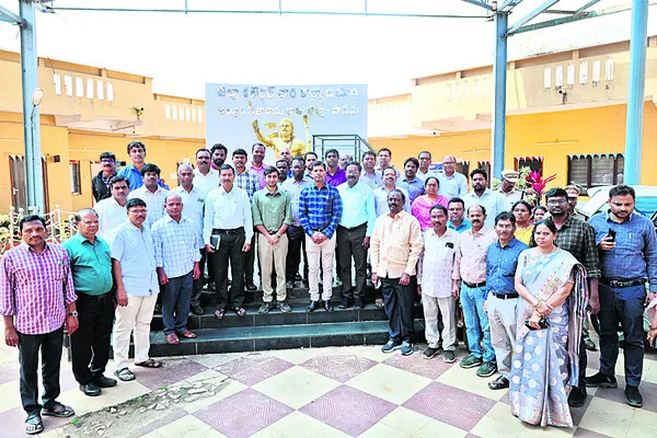 జనగణనపై ప్రజలకుఅవగాహన కల్పించాలి
