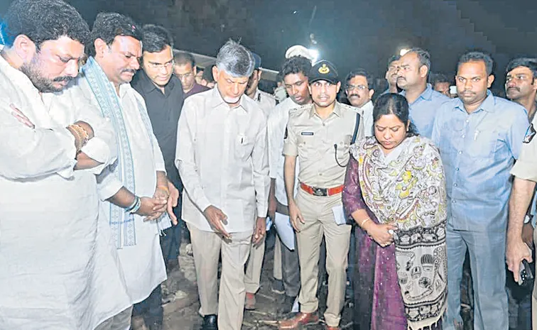 20 lakh exgratia to families of Samarlakota firework explosion victims