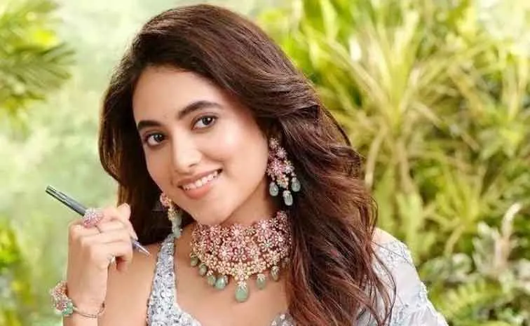 Priyanka Arul Mohan Wants to do This Actress Biography