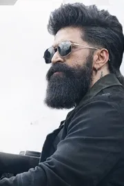 Yash Toxic movie makers announce trailer release date5