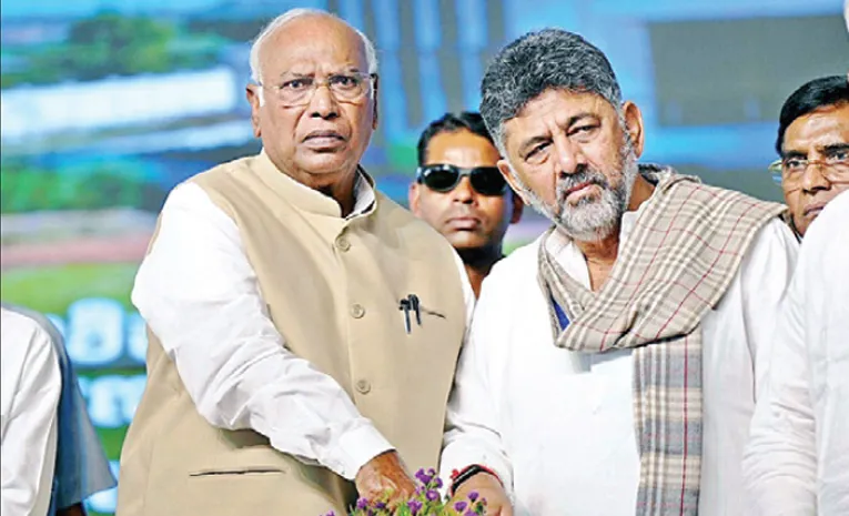 Shivakumar in Delhi to meet Congress top brass10