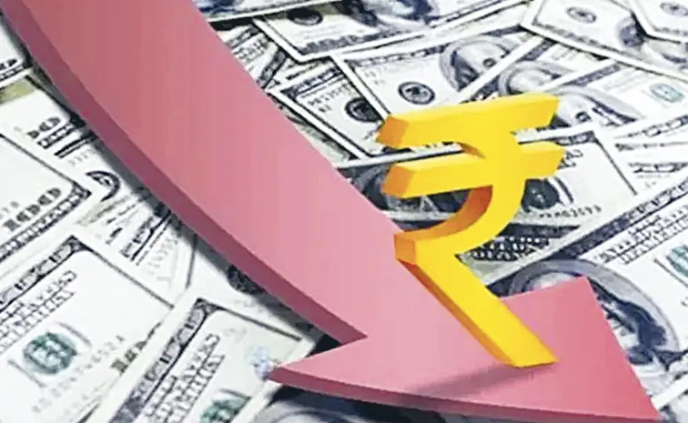 రూపాయి రికార్డు కనిష్టం 39 పైసలు తగ్గి 92.21కు 
