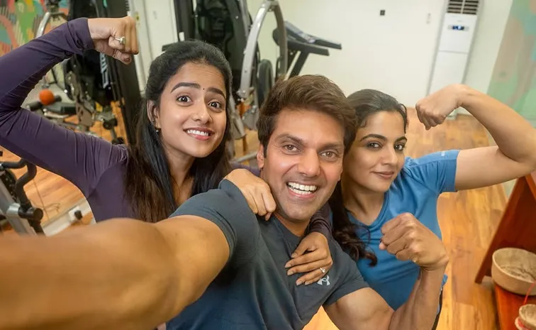 ఇద్దరు బ్యూటీస్‌తో ఆర్య.. ఇందులో 'బేబి' కూడా