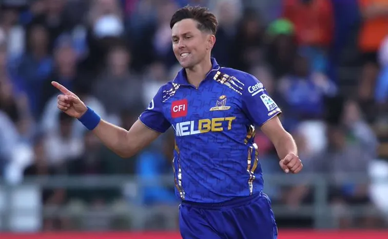 Trent Boult becomes the first Cricketer to be part of all MI family teams2
