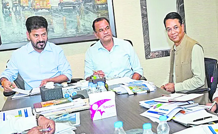 Ring roads around district centers