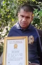 Gokaran Patil: He does not have hands but set a world record In Painting