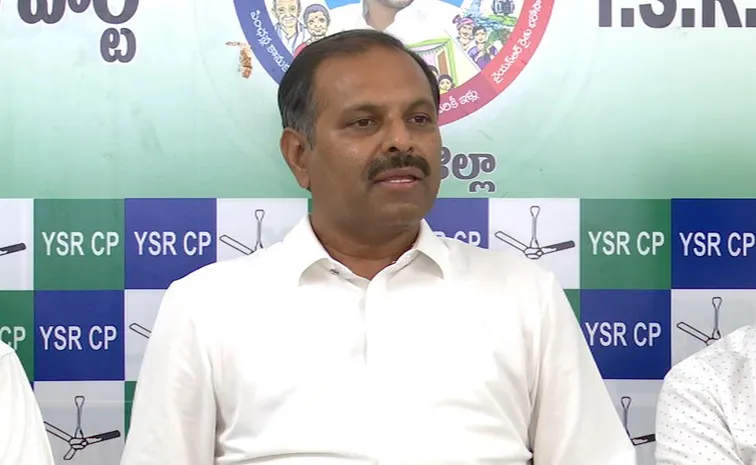 ‘చంద్రబాబు సర్కార్‌ అప్పుల్లో రికార్డులు సృష్టిస్తోంది’