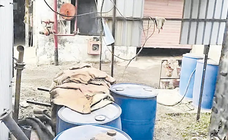 ఇండ్రస్టియల్‌ ఏరియాలో... డ్రగ్‌ రాకెట్‌