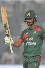Tanzid Hasan Century Bangladesh Set Big Target For Pak 3rd ODI