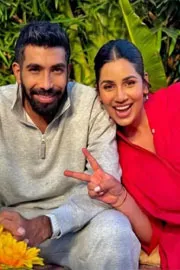 Bumrah Faces Hilarious Troll From Wife Sanjana Funny Anniversary Post