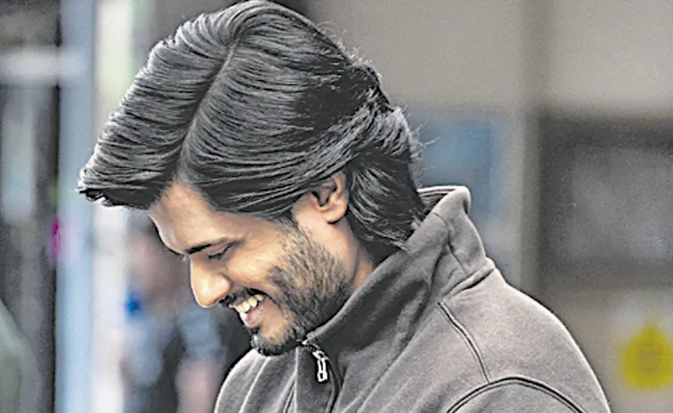 చెప్పీ చెప్పనట్లుగా...