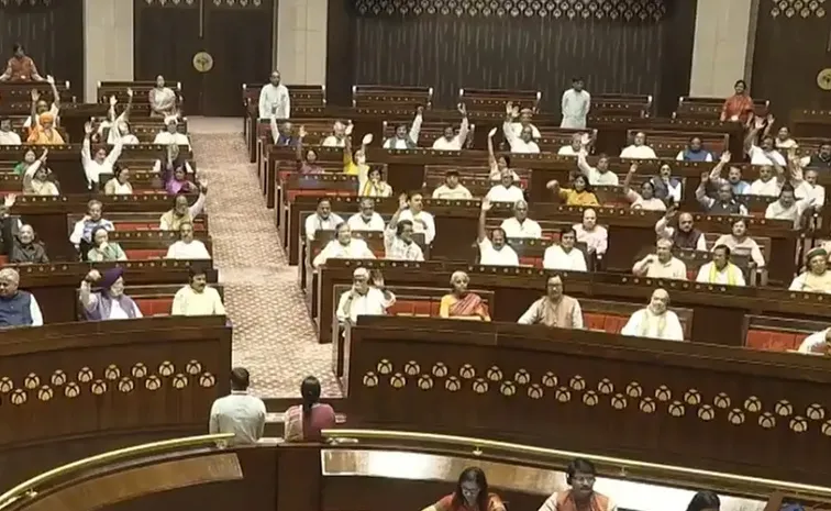 తీవ్ర ఉత్కంఠ మధ్య కొనసాగుతున్న రాజ్యసభ ఎన్నికలు