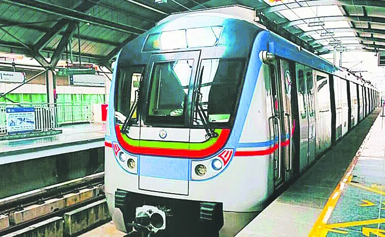 మెట్రో టేకోవర్‌ చెల్లింపులపై స్పష్టత