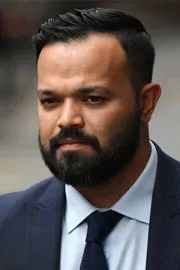 Pakistan-Born Star Slams Sunil Gavaskar Gets Brutally Trolled By Fans