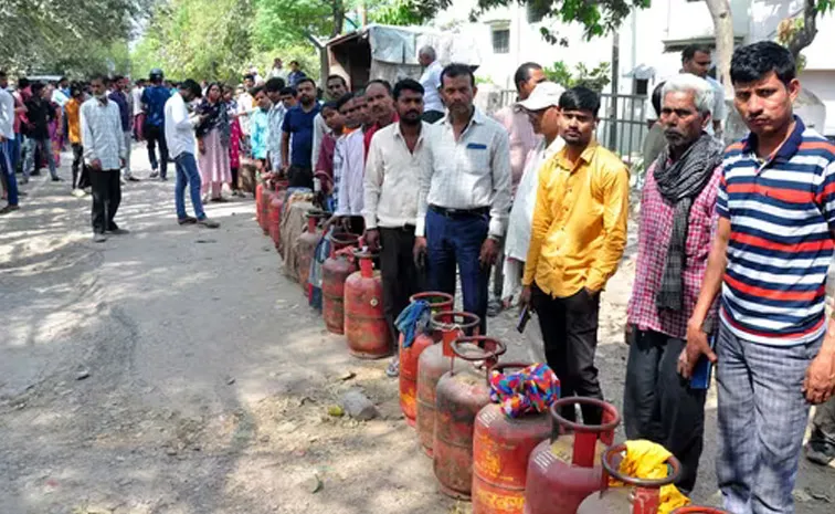 Don't fall for scam links for LPG bookings, Delhi Police warns