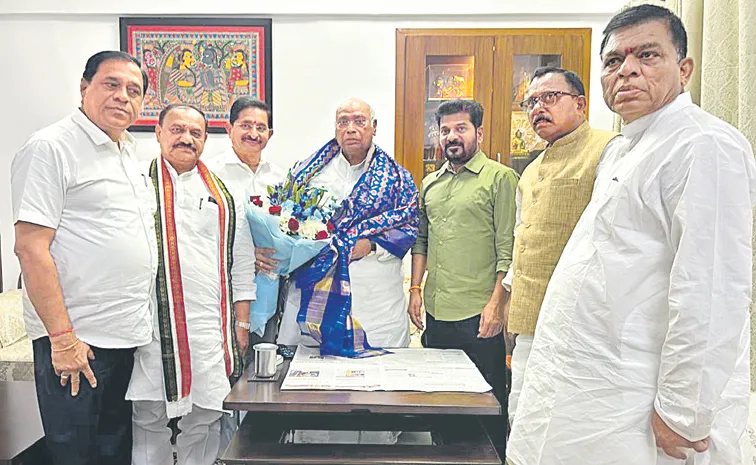 ఖర్గేతో సీఎం రేవంత్‌ భేటీ