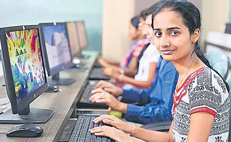 ఆన్‌లైన్‌లో కంప్యూటర్‌ అప్లికేషన్స్‌ కోర్సు 