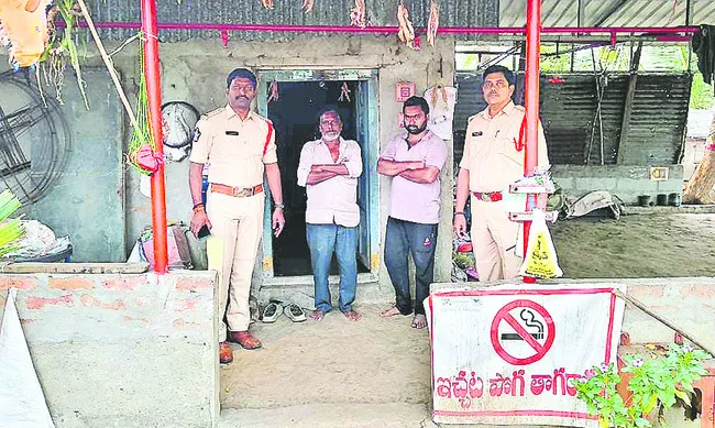 ప్రాణాలతో చెలగాటమాడితే చర్యలే 