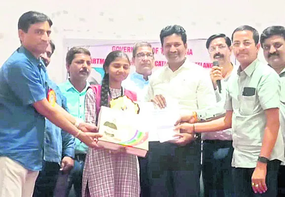 రాష్ట్రస్థాయి పోటీల్లో ప్రతిభ