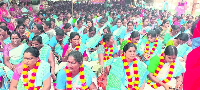 అంగన్‌వాడీల పోరుబాట 