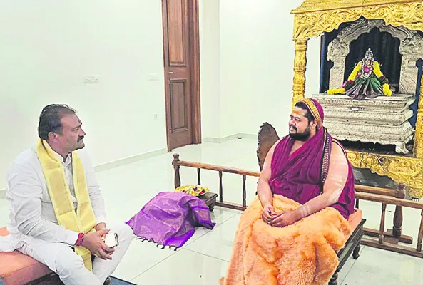 ‘ఓటు బ్యాంకు రాజకీయాలకు పాల్పడొద్దు’