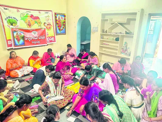 ఉచిత శిక్షణ.. స్వయం ఉపాధి