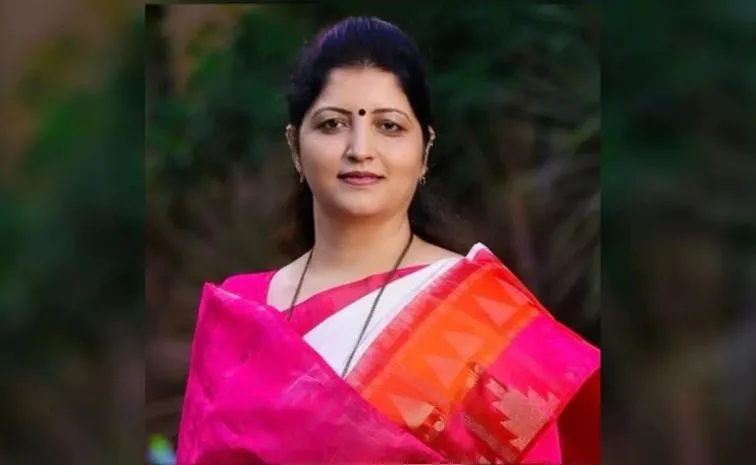 15 నెలల్లో ఎన్సీపీ నుంచి ముగ్గురి పదవులు హుష్‌కాకి