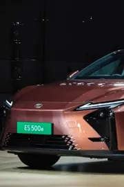 Lexus ES 500e Launched in India at Rs 89.99 Lakh