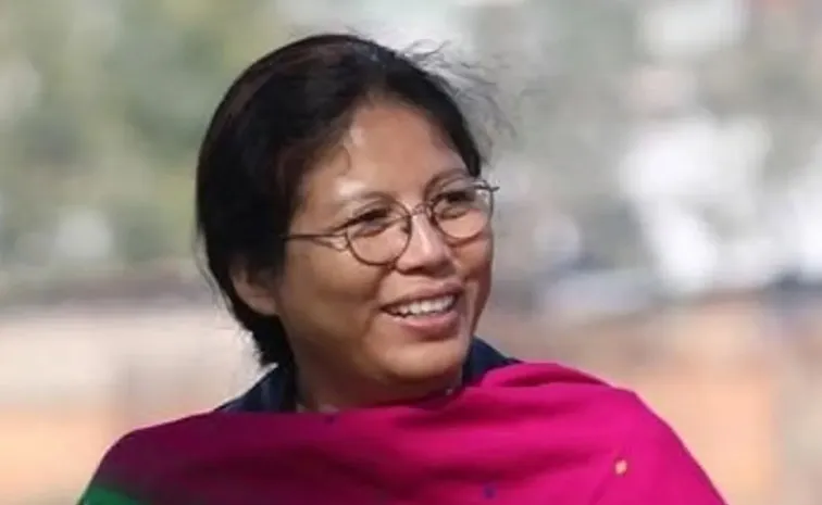 Assam: బీజేపీకి బిగ్ షాక్.. కాంగ్రెస్‌ గూటికి మహిళా మంత్రి