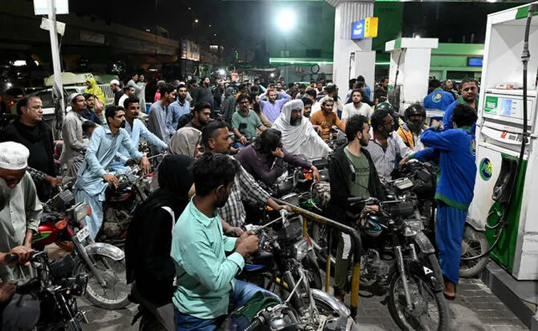 ఉగ్రదేశంలో ఇంధన సెగ