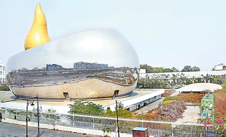 telangana memorial project stalled no visitor entry