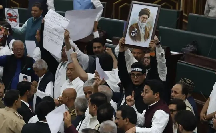 Jammu And Kashmir: Jknc Mlas Protest In Support Of Iran