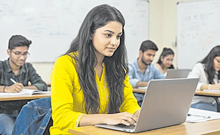 కొత్త కోర్సుల జోష్‌..