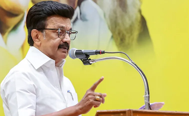 తమిళనాడులో డీఎంకే-కాంగ్రెస్‌ సీట్ల సర్దుబాటు ఇలా..