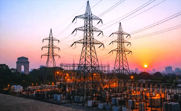 Sri Lanka Hikes Power Tariffs Amid Global Fuel Price Surge