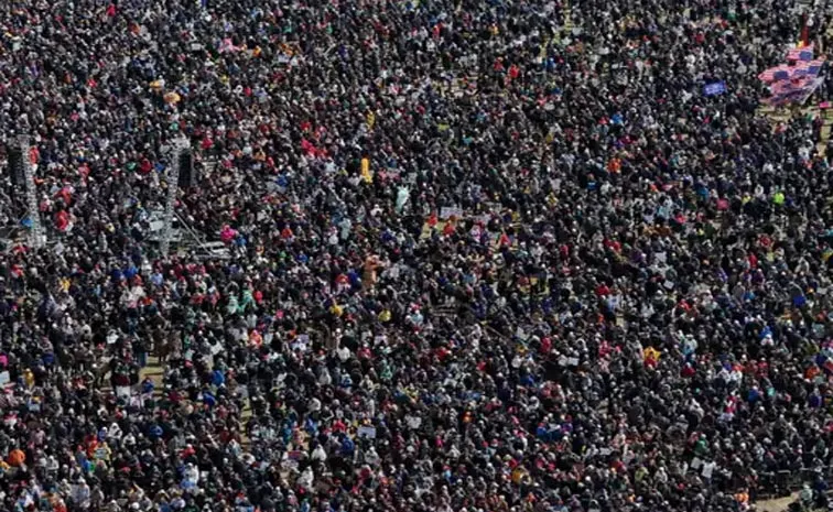 ట్రంప్‌ దిగిపో.. USAలో 80 లక్షల మంది రోడ్లపైకి?