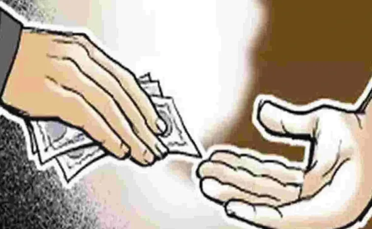 ‘ఎమ్మెల్యేకు రూ.10 లక్షలు లంచం ఇచ్చా’