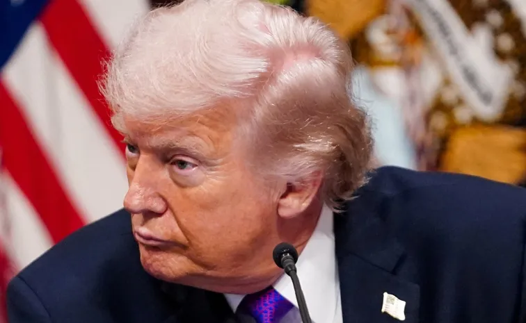 Against Donlad Trump US Justice Dept unseals Epstein files with fresh allegations