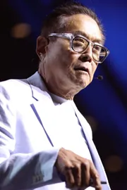 Robert Kiyosaki Says War Is Profitable Reflects on the Vietnam War and Warns About the Military Industrial Complex