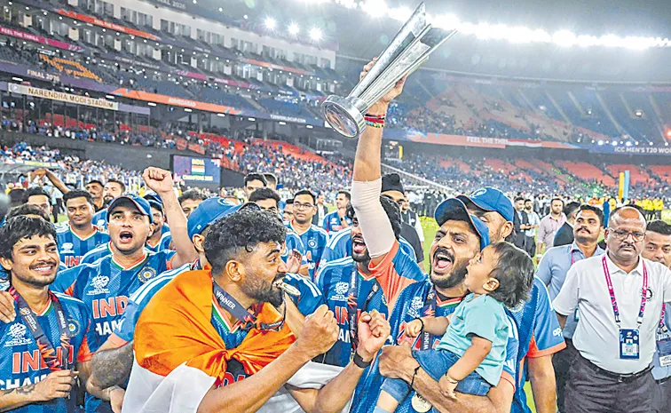 Rare players who were part of the winning team and won two T20 World Cups in their careers