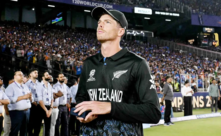 New Zealand lost WC final in Powerplays: Santner After Loss To India1