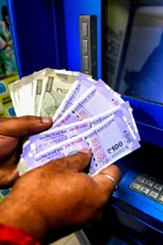 ATM rules changed HDFC PNB Bandhan Bank atms new rules from April 1