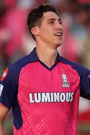 Coetzee, Burger, Miller, Van der Dussen lose CSA contracts