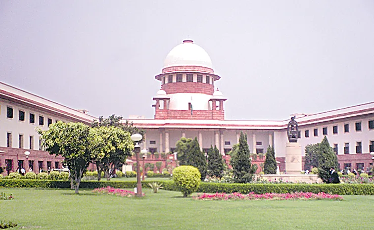 Supreme Court allows entry of women of all ages into Sabarimala Temple