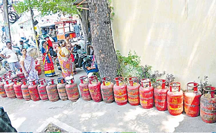 Commercial and cooking gas crisis intensifies in the state