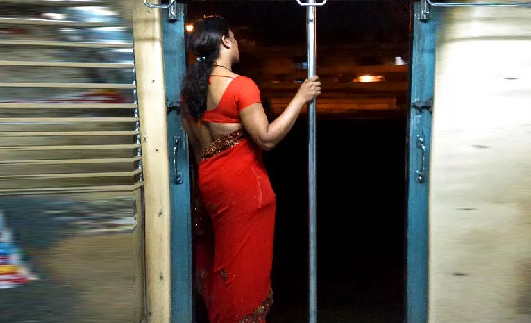 Jubilee Hills Extortion Case Transgender Blackmail In Hyderabad