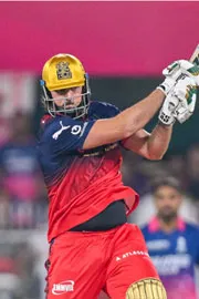 Tim David Punished For Disobeying Umpires-Hardik Pandya Fined Rs 12 Lakh